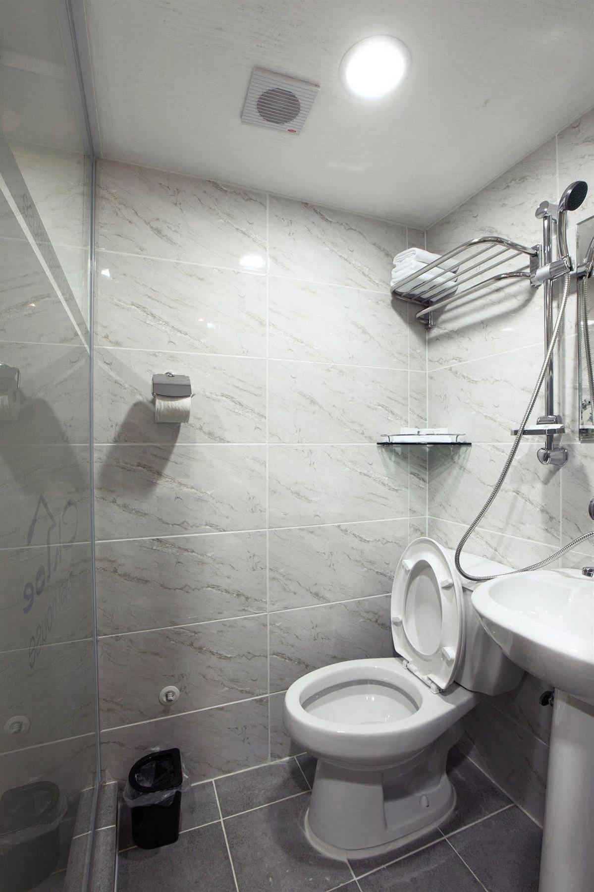 Chloe Guesthouse Gangnam Seoul Exterior photo