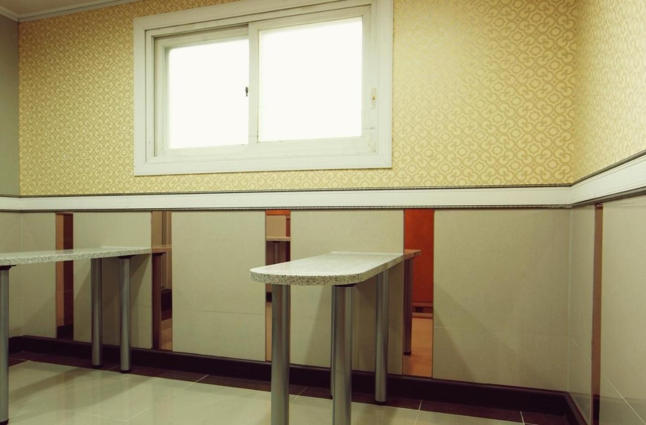Chloe Guesthouse Gangnam Seoul Exterior photo